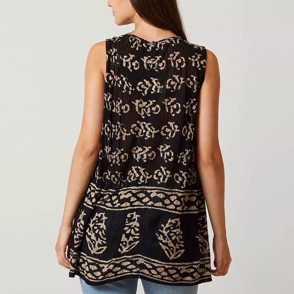 Lucky Brand printed black cutout tunic tank top, size large - Picture 2 of 8